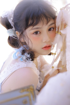 女邻居电影
